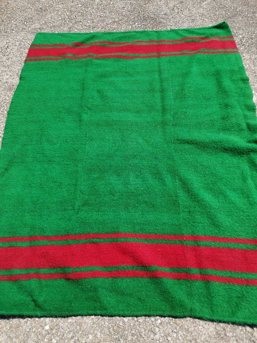 Килими и Завивки-ръчнотъкани