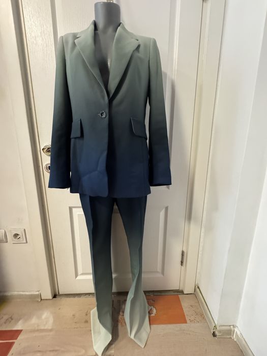 Костюми, комплекти и сетове