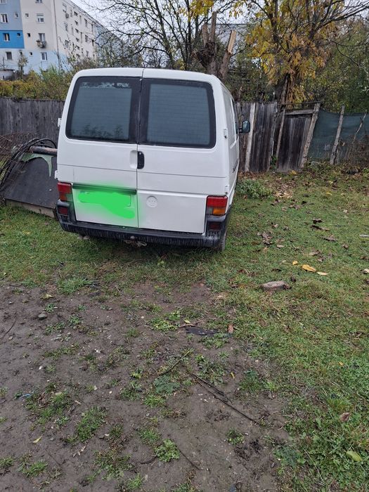 VOLKSWAGEN  2002 — imagine 3