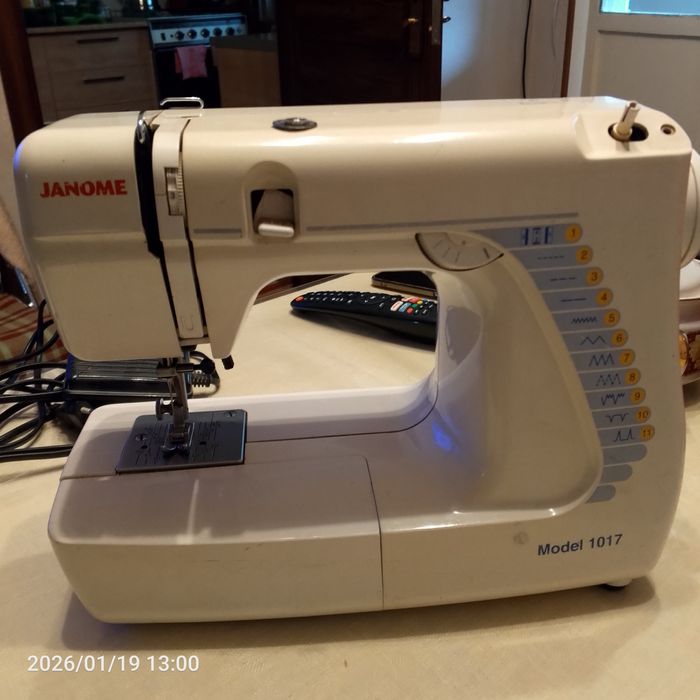 Швейная машинка janome 1017