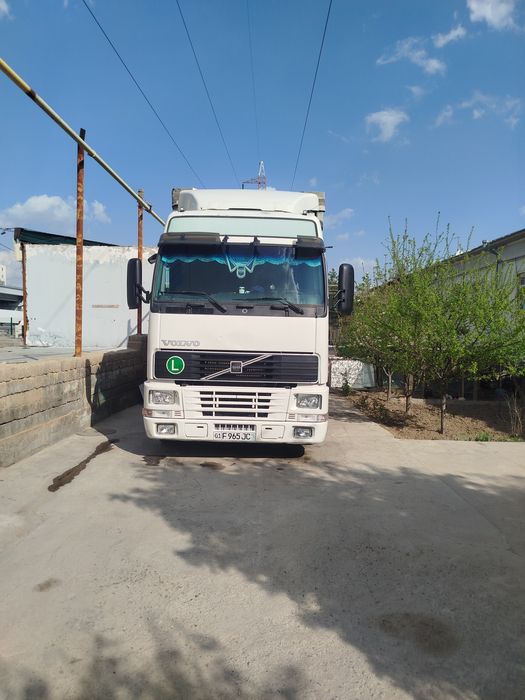 Volvo F12 sotiladi