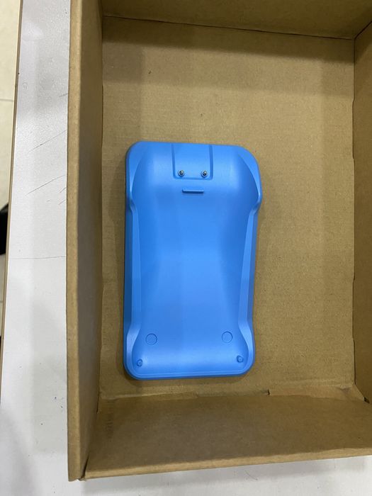 кассовий апарад сотилади