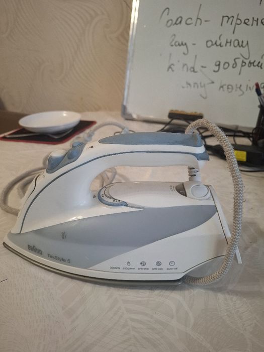 Утюг Braun  Texstyle