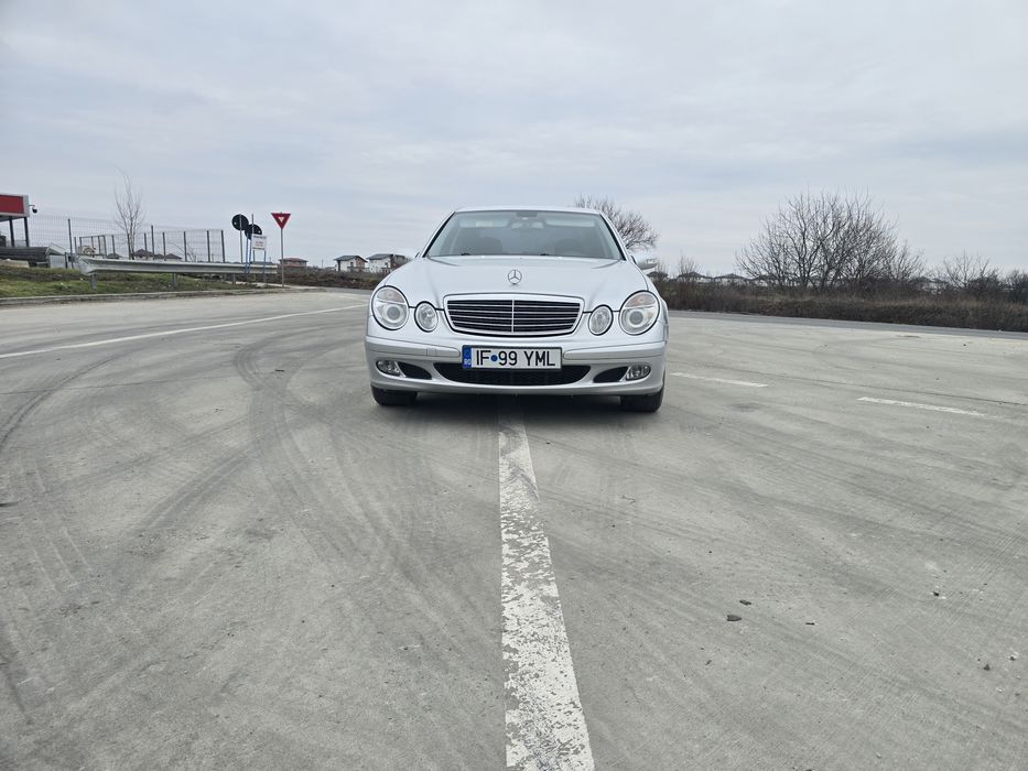 Mercedes e class w211 2005