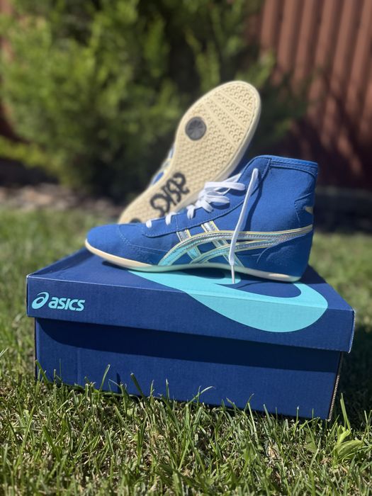 борцовки Asics Tiger OG