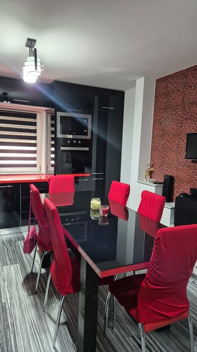 Apartament 3 camere, Lăpuș  Argeș