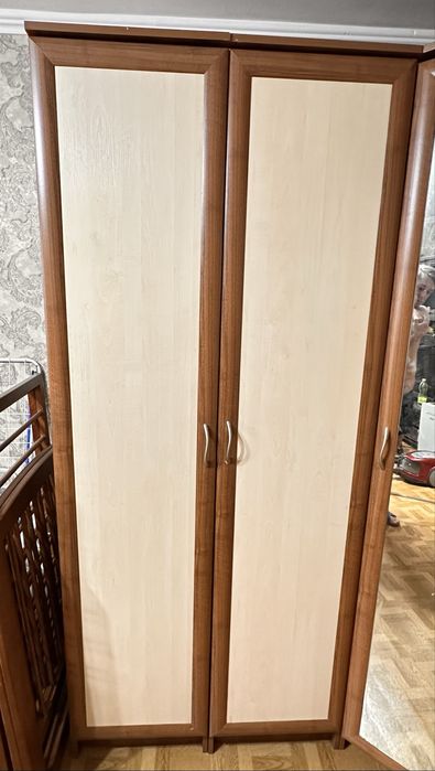 Продам шкаф б/у в хоршем состоянии