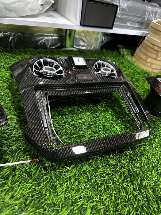 Cobalt deflektr ramka manitor