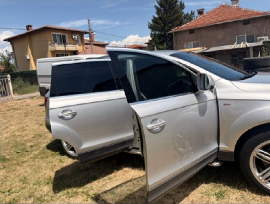 Audi Q7 напълно обслужено