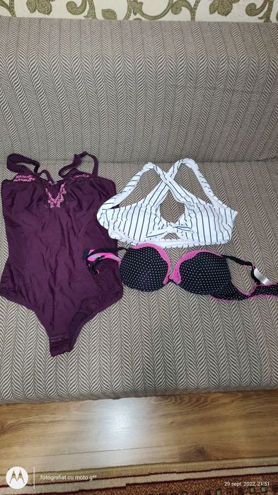 Vand lenjerie de corp noua,costume de baie