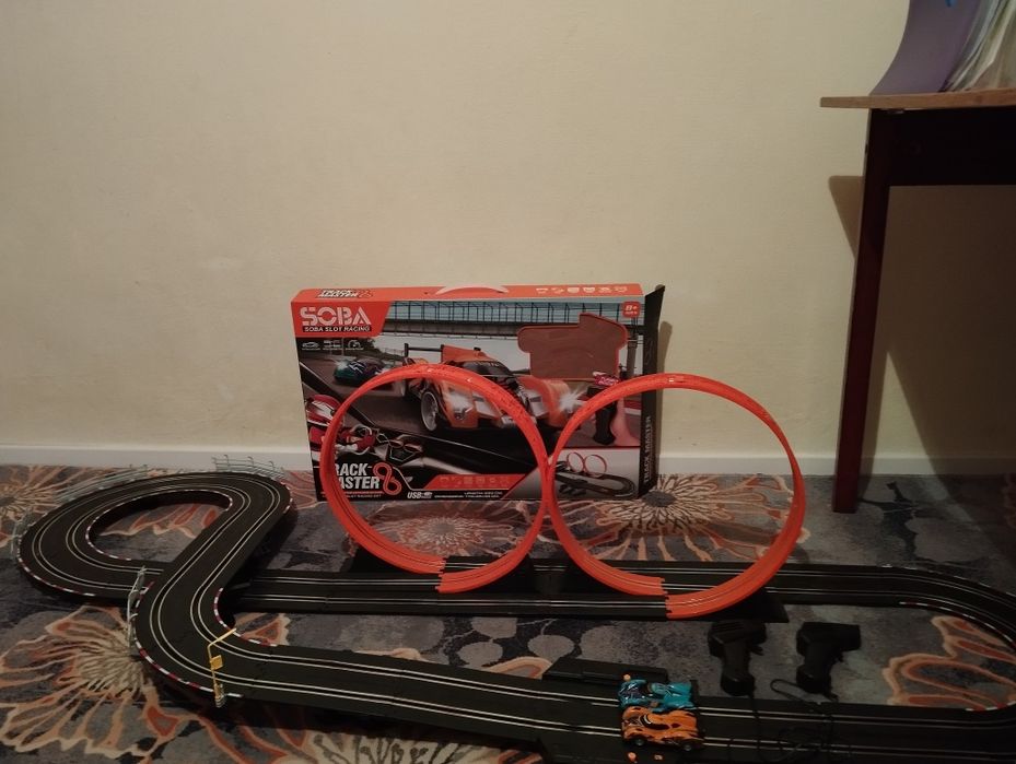 Гоночный трек игровой