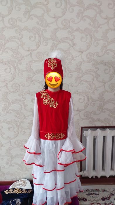 Продам платье белое ,национальное