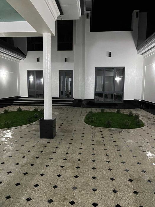 UY SOTILADI 5xona,4sotix 4sanuzel, +TERASSA