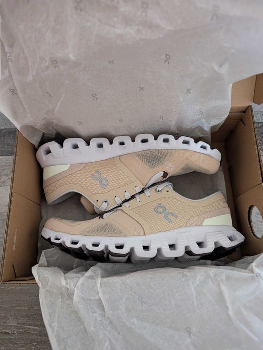 ON Обувки Cloud X3 маратонки 38.5 номер