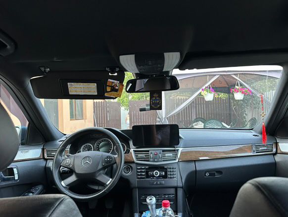 Vând Mercedes E klasse E200 CDi