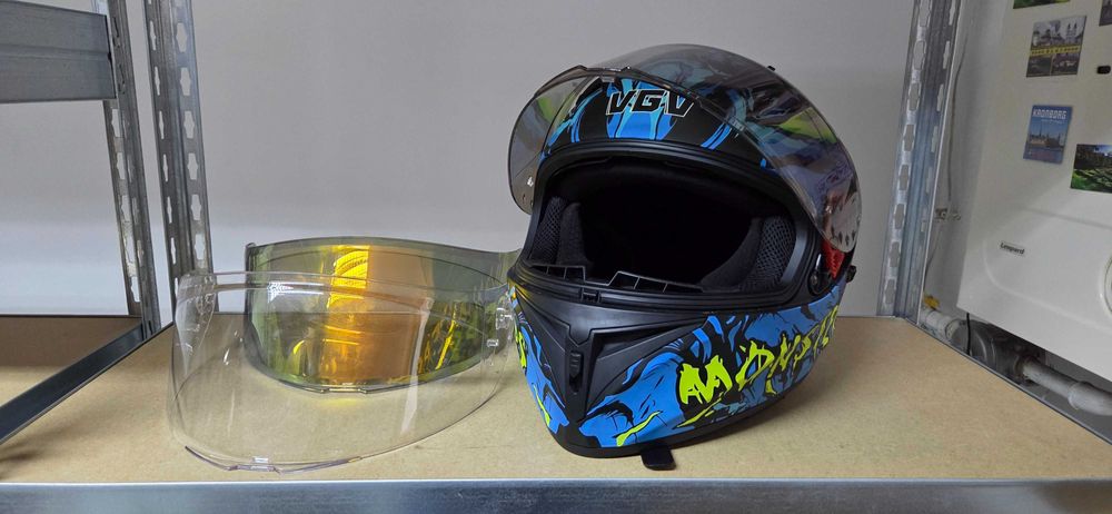 Cască Moto Integrală VGV + 3 Viziere (Iridium/Transparentă) + Husă