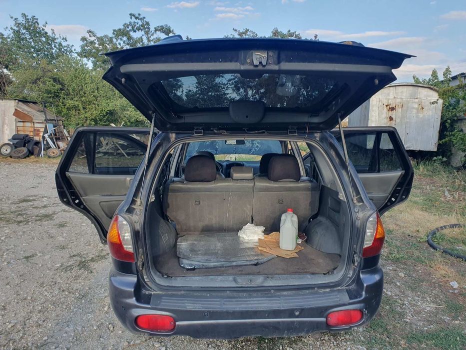 Hyundai Santa Fe на части