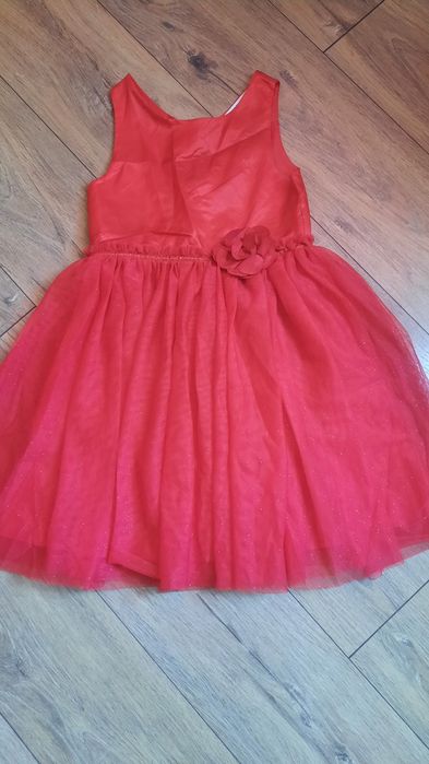 Прекрасна рокля HM