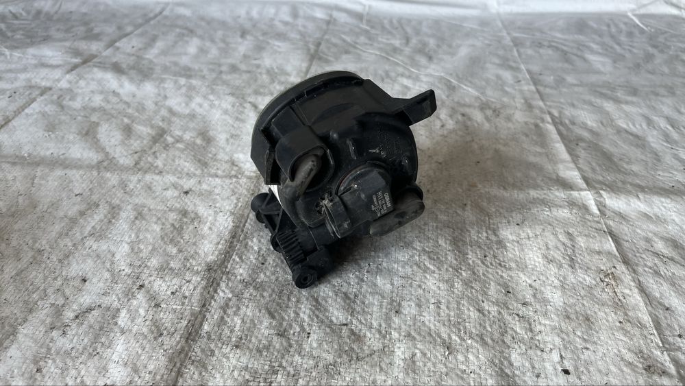 Ляв халоген Audi A4 B8