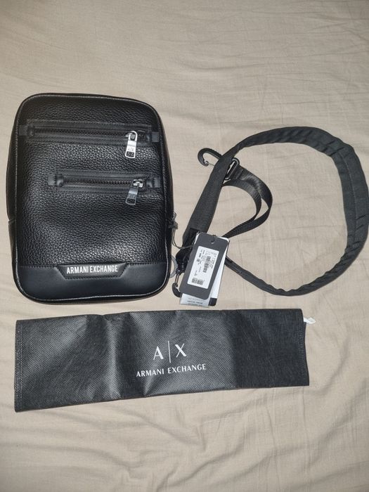 Чанта Armani Exchange