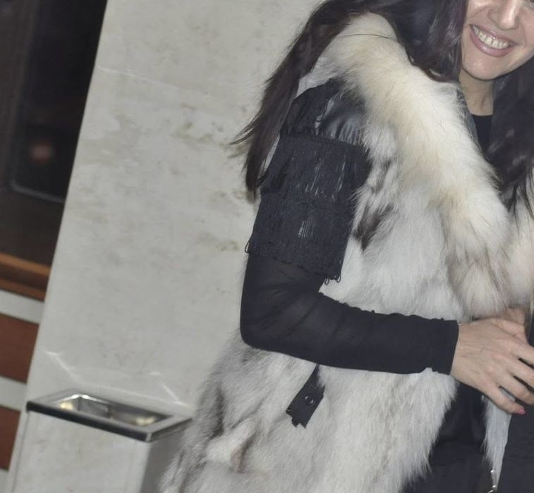 Елек-естествена кожа сребърна лисица