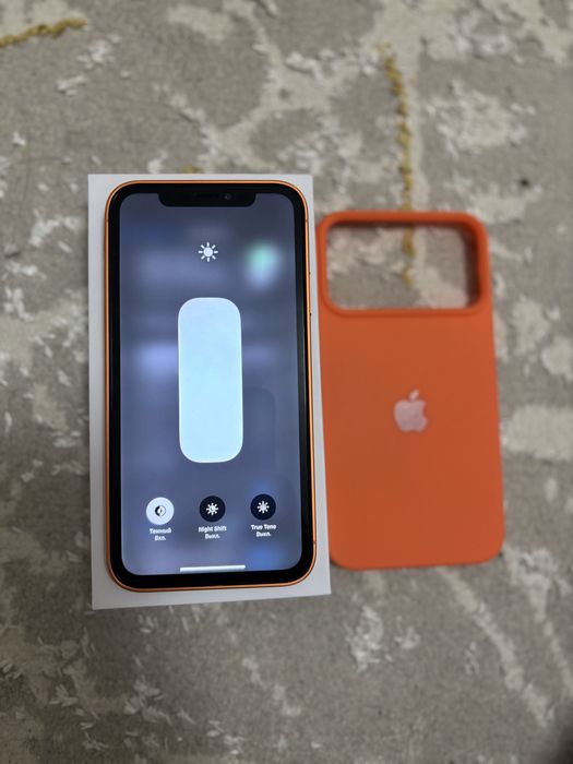 Iphone XR (в корпусе 17 PRO)