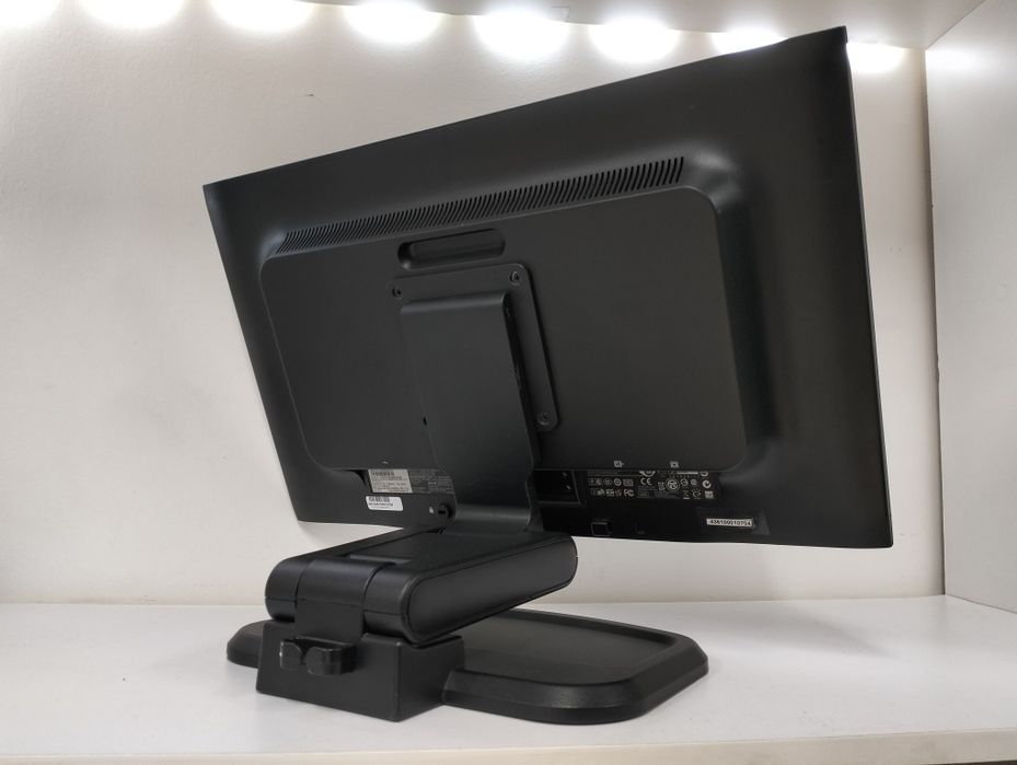 Монитор Acer и HP