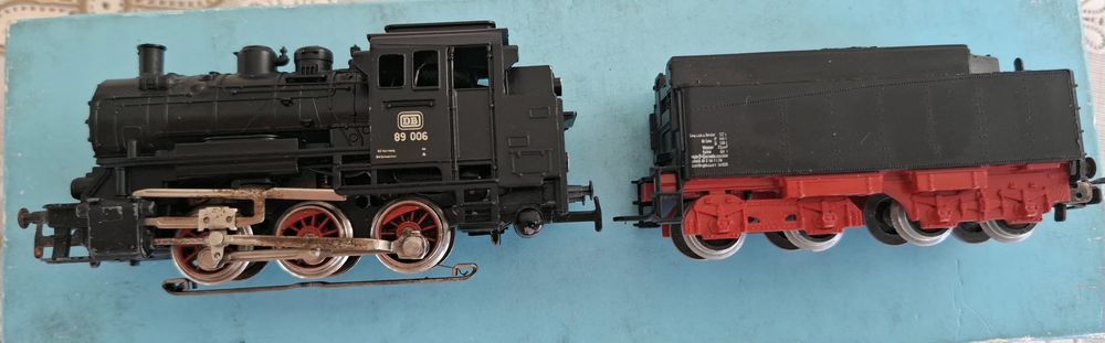 Locomotiva BR 89, tender BR 18, Marklin H0