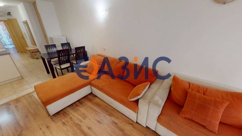 Продава се Двустаен апартамент в к.к. Слънчев бряг - 74 кв.м за 933 €/кв.м - Снимка #3