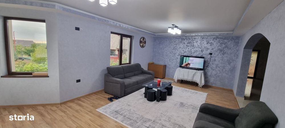 Vila cu etaj in zona fostelor sere Dobosari
