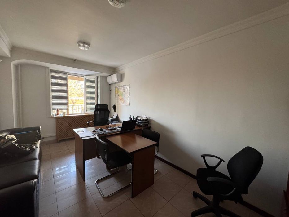 Продаётся коммерческое помещение дархан