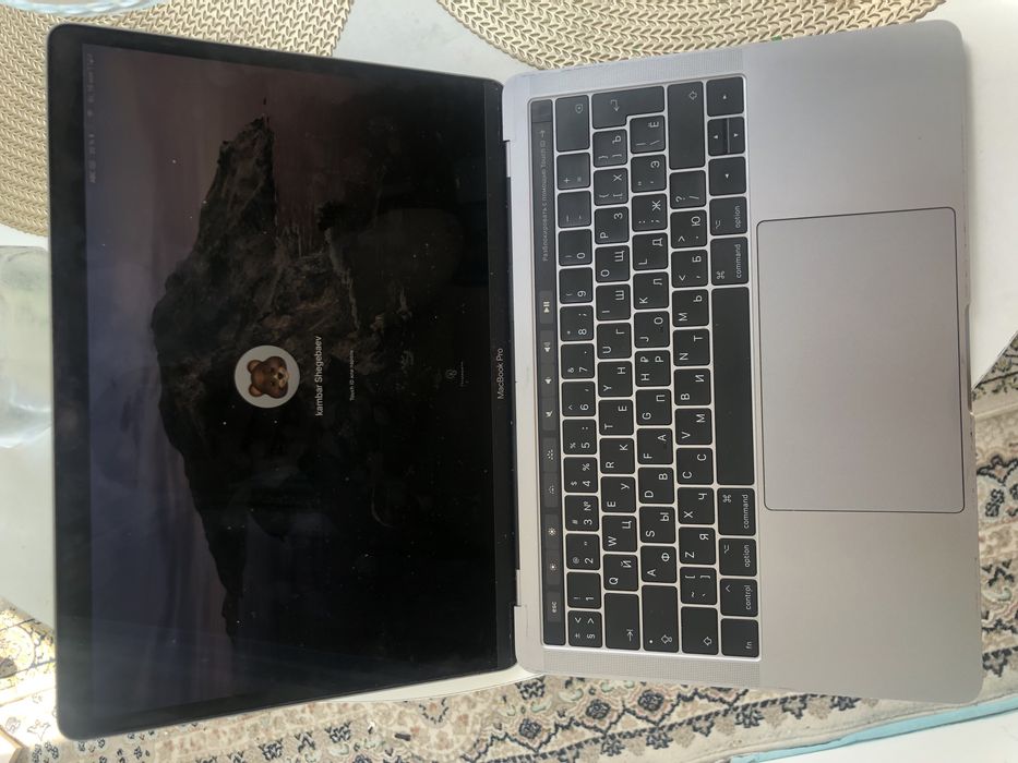 MacBook Pro 13inch