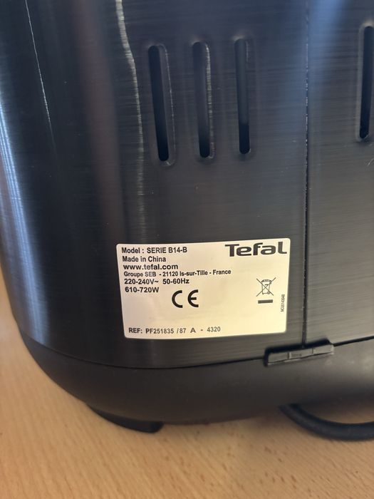 Mașină de făcut pâine Tefal