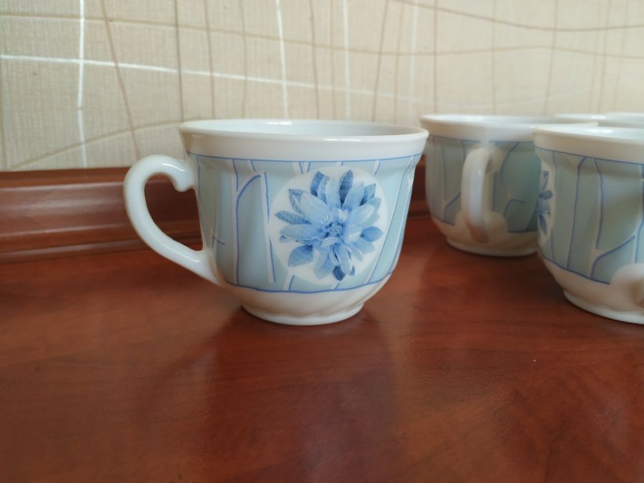 Чашки чайные 12 штук