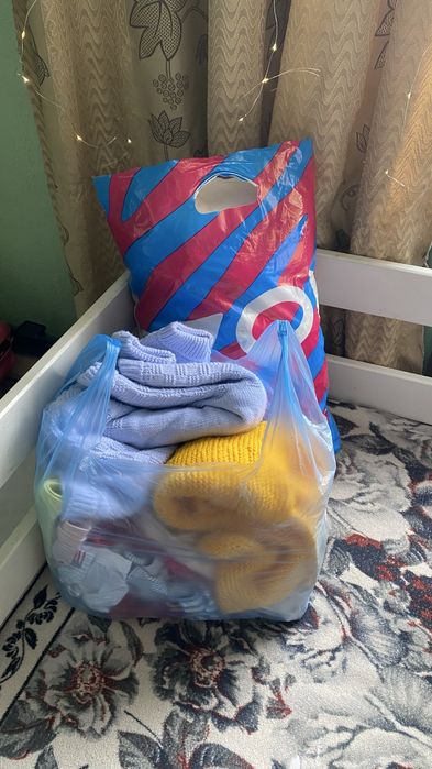 Отдам детские вещи