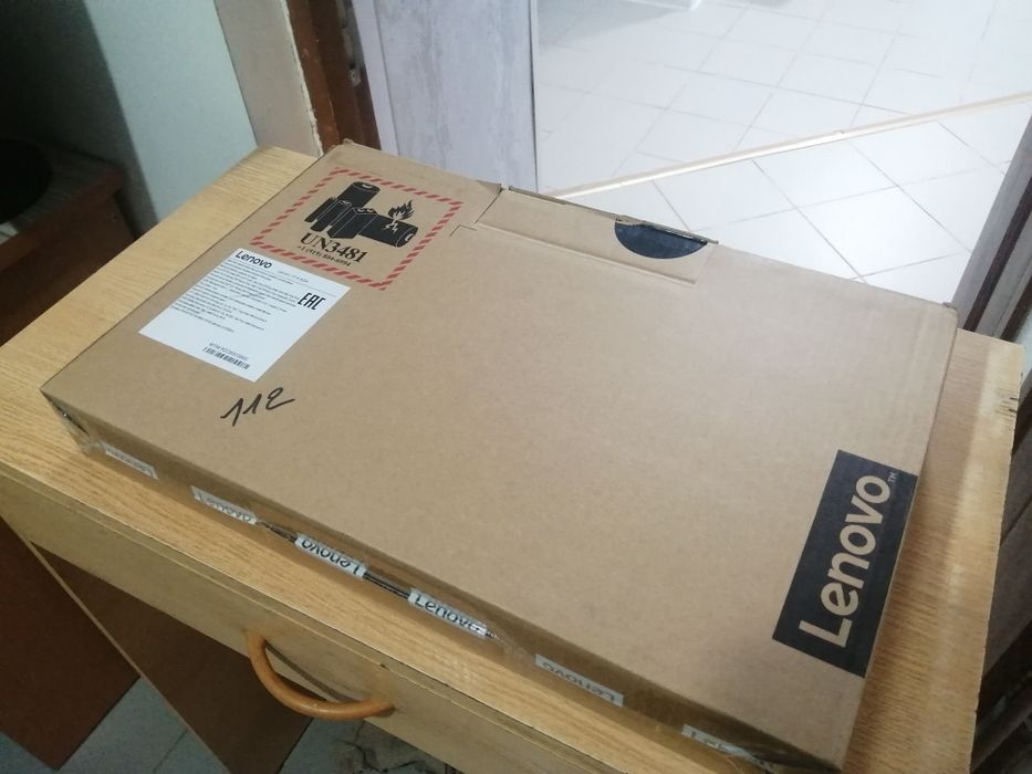 Lenovo SSD /8Gb DDR4. Новый.