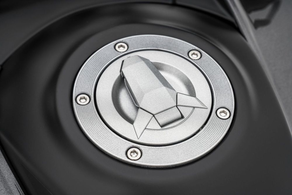 Мотоцикл Benelli TRK 702