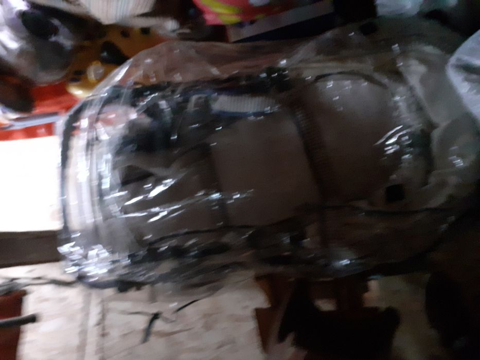 Doua carucioare pentru copii dati sms daca nu suna tel.