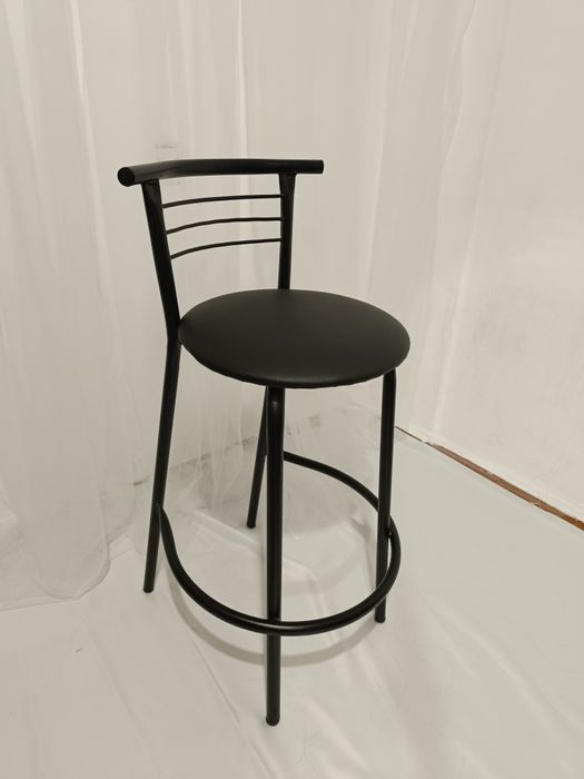 Продам стул барный