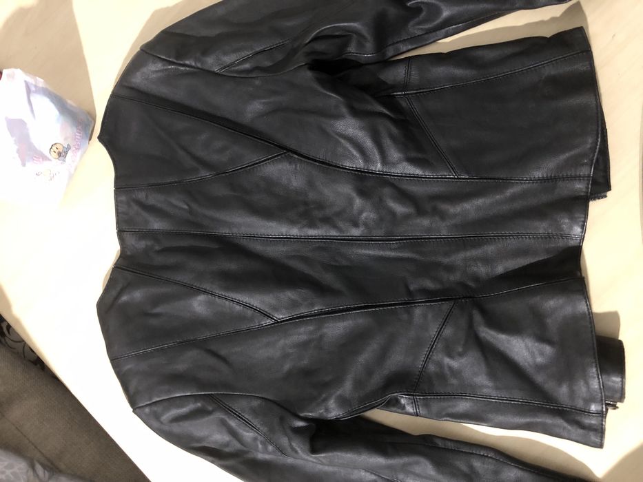 Куртка коженная