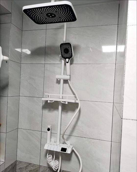 Душевая гарнитура 4 в 1 с термостатом