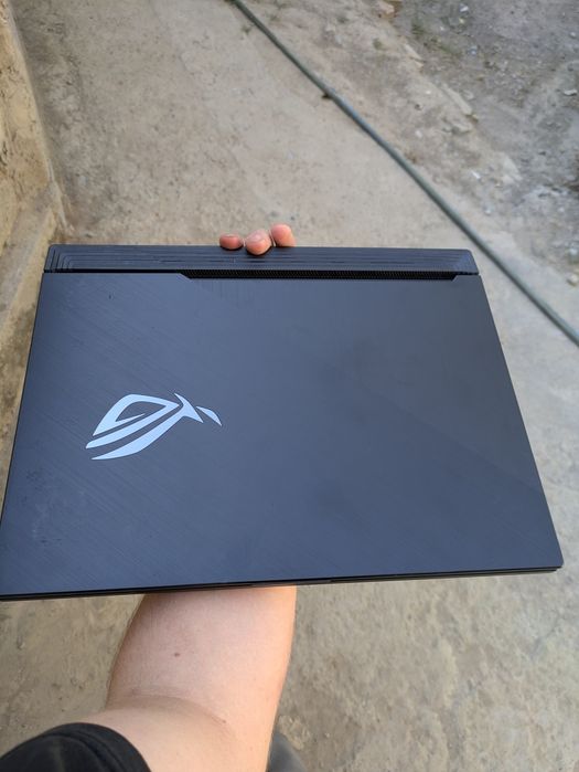 Asus Rog Strix G в отличном состоянии