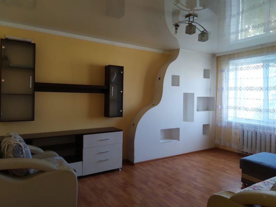 Продам 2 комнотную квартиру центр