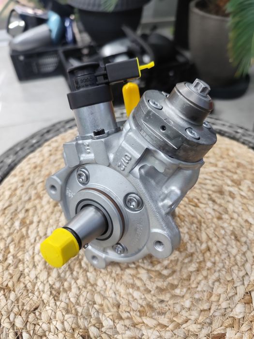 Pompa înaltă presiune Audi VW Skoda Seat 2.0TDI 0445010529 03L130755AC