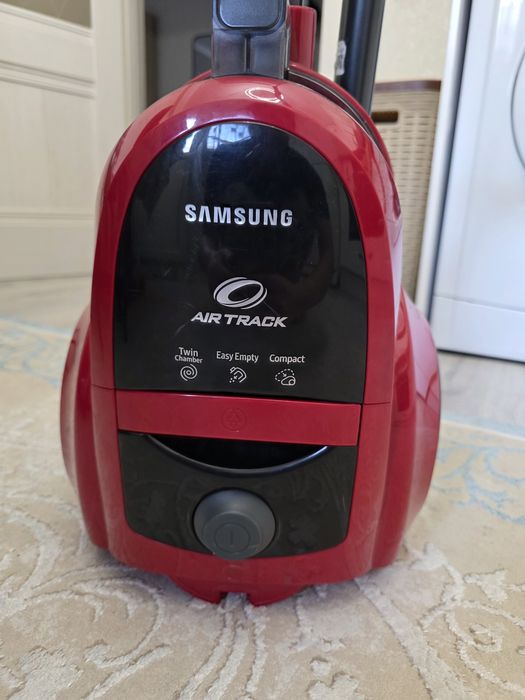 Продам пылесос Samsung