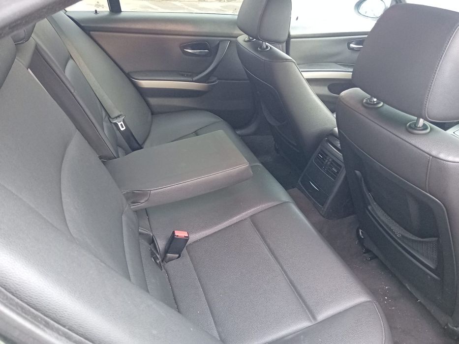 Vand Bmw e90 330xdrive 231 cp 2007