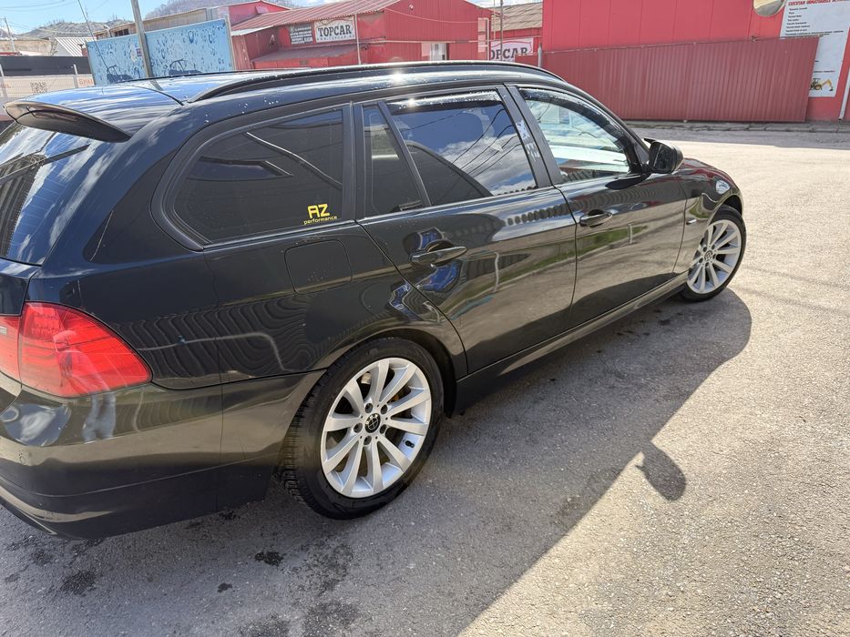 BMW 3 Series 2010 — imagine 3