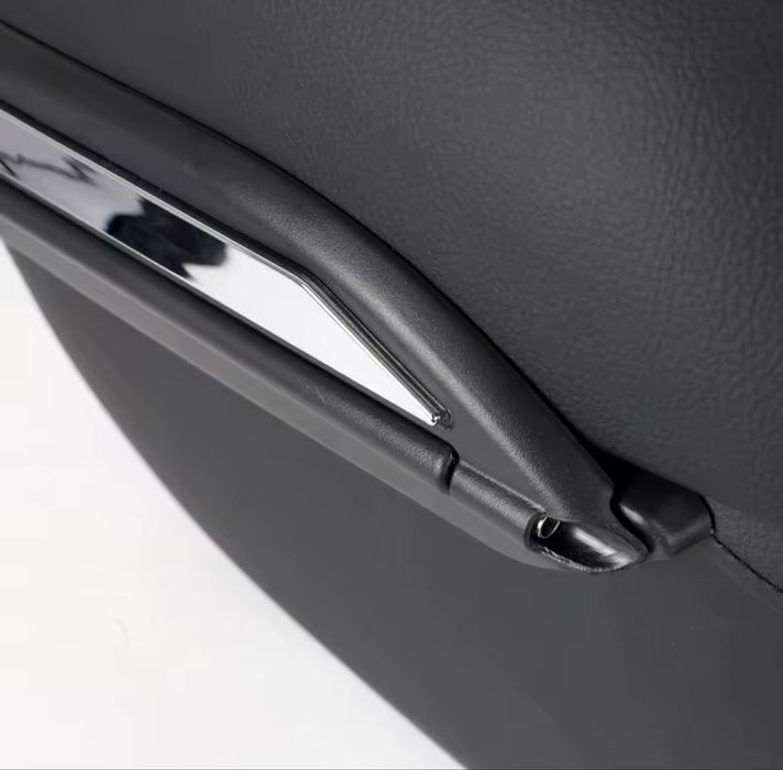 Cutii, genti, coburi, paniere, Kawasaki, Harley, Suzuki, Yamaha, Hon