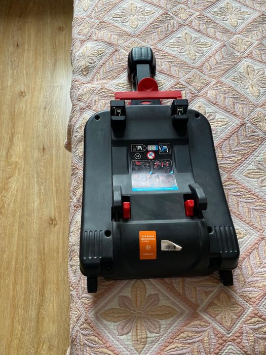 Продам автокресло