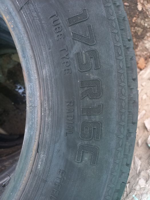 Продам резину на газель